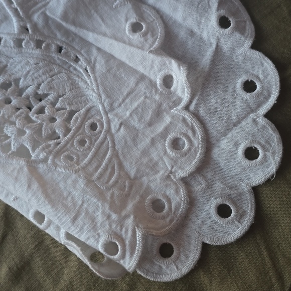 FARM RIO off-white richelieu lenzing™ ecovero™ euroflax™ midi dress, Size Large - Picture 11 of 12